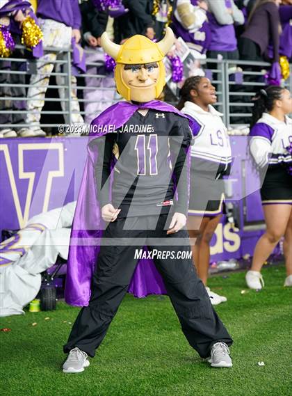 Thumbnail 3 in Lake Stevens vs Graham-Kapowsin (WIAA 4A Final) photogallery.