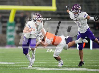 Thumbnail 3 in Lake Stevens vs Graham-Kapowsin (WIAA 4A Final) photogallery.