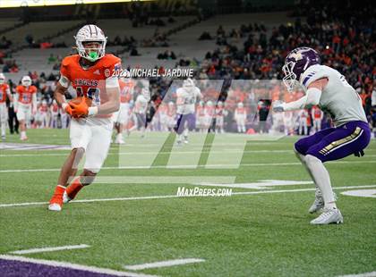 Thumbnail 1 in Lake Stevens vs Graham-Kapowsin (WIAA 4A Final) photogallery.