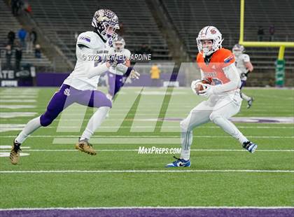 Thumbnail 2 in Lake Stevens vs Graham-Kapowsin (WIAA 4A Final) photogallery.