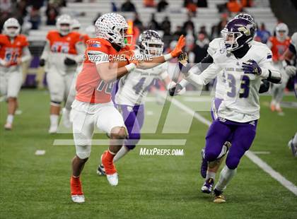 Thumbnail 1 in Lake Stevens vs Graham-Kapowsin (WIAA 4A Final) photogallery.