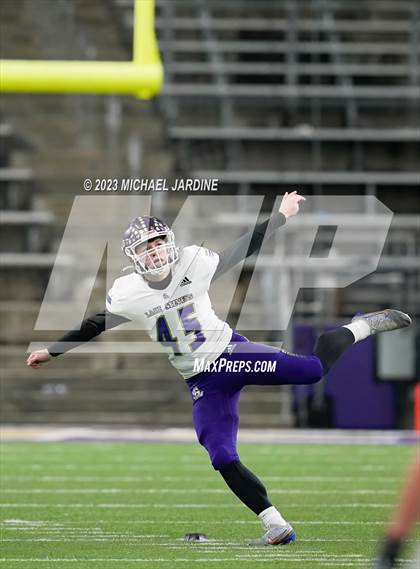 Thumbnail 2 in Lake Stevens vs Graham-Kapowsin (WIAA 4A Final) photogallery.