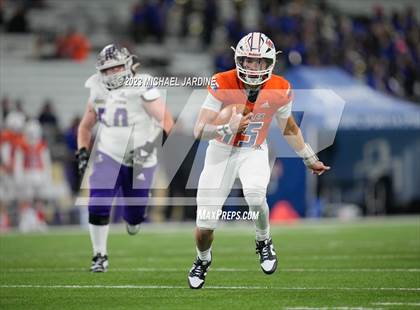 Thumbnail 2 in Lake Stevens vs Graham-Kapowsin (WIAA 4A Final) photogallery.