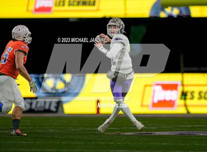 Thumbnail 1 in Lake Stevens vs Graham-Kapowsin (WIAA 4A Final) photogallery.