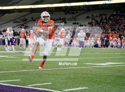 Thumbnail 3 in Lake Stevens vs Graham-Kapowsin (WIAA 4A Final) photogallery.