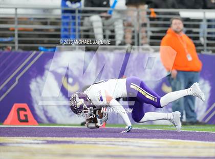 Thumbnail 1 in Lake Stevens vs Graham-Kapowsin (WIAA 4A Final) photogallery.