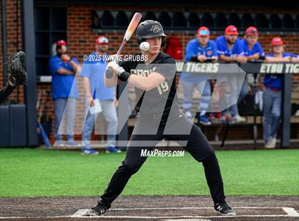 Thumbnail 1 in Pleasant Grove @ Henderson (UIL 4A D1 Area Playoff) photogallery.