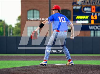 Thumbnail 2 in Pleasant Grove @ Henderson (UIL 4A D1 Area Playoff) photogallery.