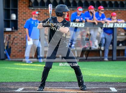 Thumbnail 1 in Pleasant Grove @ Henderson (UIL 4A D1 Area Playoff) photogallery.