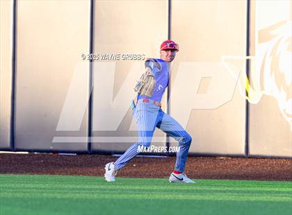 Thumbnail 2 in Pleasant Grove @ Henderson (UIL 4A D1 Area Playoff) photogallery.
