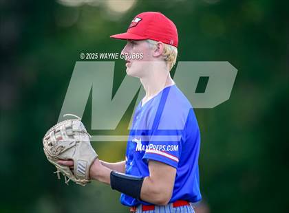 Thumbnail 2 in Pleasant Grove @ Henderson (UIL 4A D1 Area Playoff) photogallery.