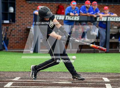Thumbnail 2 in Pleasant Grove @ Henderson (UIL 4A D1 Area Playoff) photogallery.