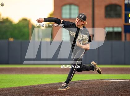 Thumbnail 1 in Pleasant Grove @ Henderson (UIL 4A D1 Area Playoff) photogallery.