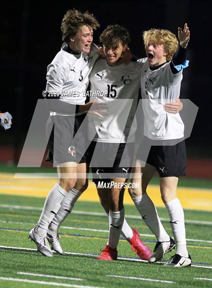 Thumbnail 1 in Churchville Chili @ Greece Athena  (NYSPHSAA Section 5 Class A Quarterfinal) photogallery.