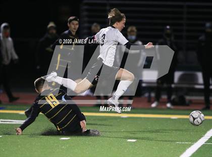Thumbnail 2 in Churchville Chili @ Greece Athena  (NYSPHSAA Section 5 Class A Quarterfinal) photogallery.