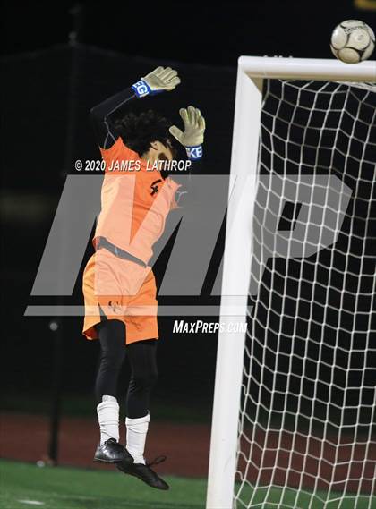 Thumbnail 2 in Churchville Chili @ Greece Athena  (NYSPHSAA Section 5 Class A Quarterfinal) photogallery.