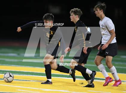 Thumbnail 2 in Churchville Chili @ Greece Athena  (NYSPHSAA Section 5 Class A Quarterfinal) photogallery.