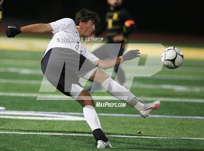 Thumbnail 2 in Churchville Chili @ Greece Athena  (NYSPHSAA Section 5 Class A Quarterfinal) photogallery.