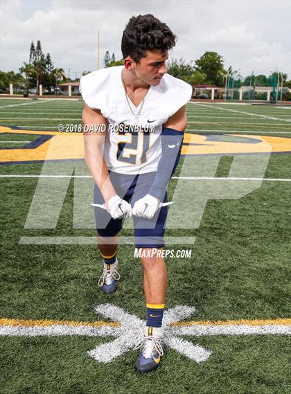 Thumbnail 2 in St. Thomas Aquinas (Preseason Early Contenders Photo Shoot)  photogallery.