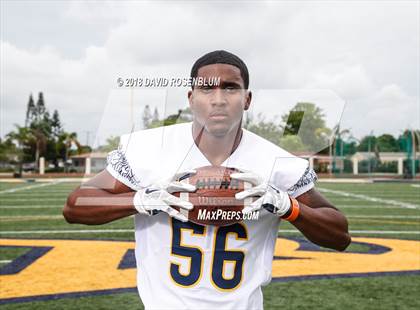 Thumbnail 3 in St. Thomas Aquinas (Preseason Early Contenders Photo Shoot)  photogallery.