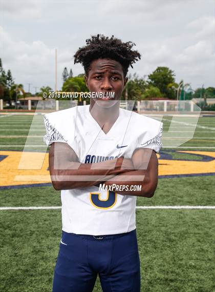 Thumbnail 2 in St. Thomas Aquinas (Preseason Early Contenders Photo Shoot)  photogallery.