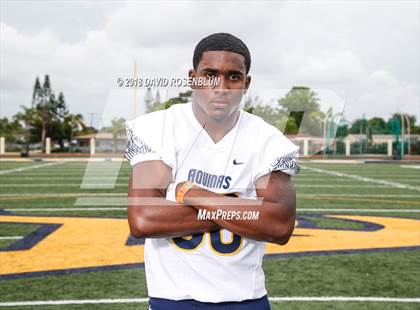 Thumbnail 3 in St. Thomas Aquinas (Preseason Early Contenders Photo Shoot)  photogallery.