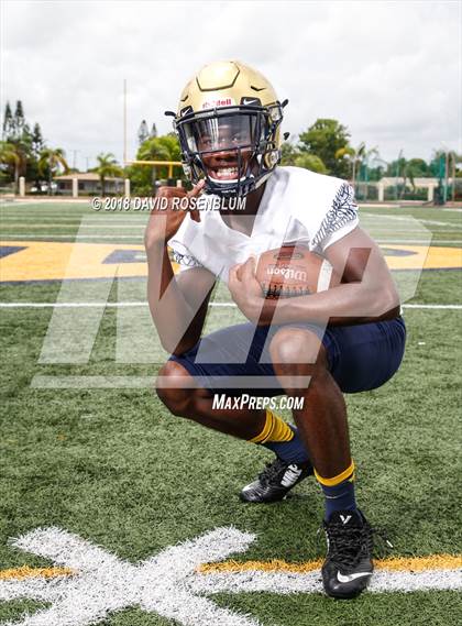 Thumbnail 1 in St. Thomas Aquinas (Preseason Early Contenders Photo Shoot)  photogallery.