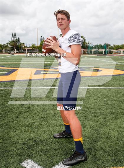 Thumbnail 2 in St. Thomas Aquinas (Preseason Early Contenders Photo Shoot)  photogallery.