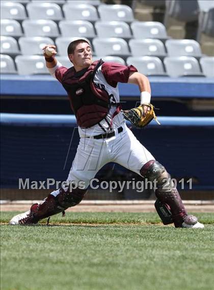Thumbnail 3 in East Lyme vs Griswold (ECC Quarterfinal) photogallery.