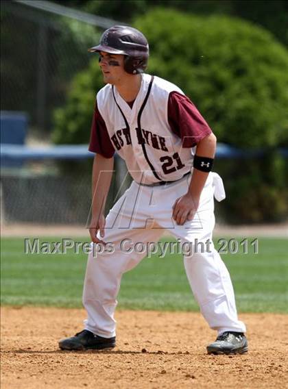 Thumbnail 3 in East Lyme vs Griswold (ECC Quarterfinal) photogallery.