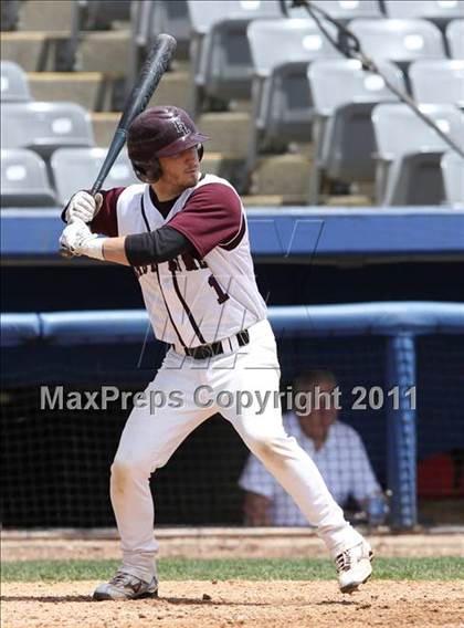 Thumbnail 2 in East Lyme vs Griswold (ECC Quarterfinal) photogallery.