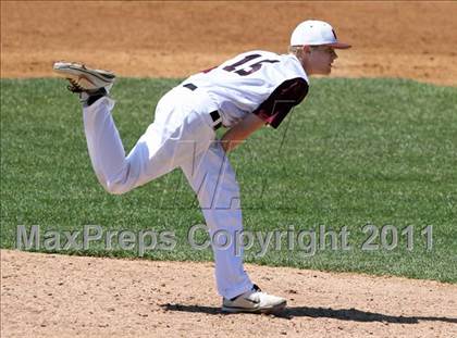 Thumbnail 2 in East Lyme vs Griswold (ECC Quarterfinal) photogallery.