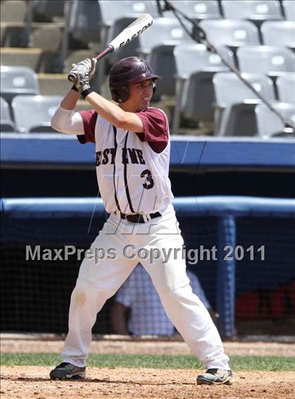 Thumbnail 2 in East Lyme vs Griswold (ECC Quarterfinal) photogallery.