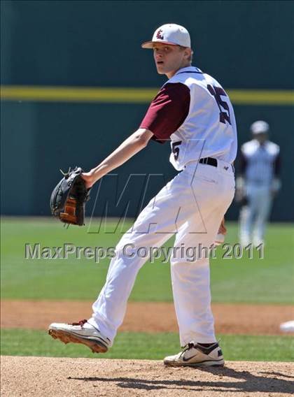 Thumbnail 1 in East Lyme vs Griswold (ECC Quarterfinal) photogallery.
