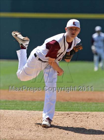 Thumbnail 1 in East Lyme vs Griswold (ECC Quarterfinal) photogallery.