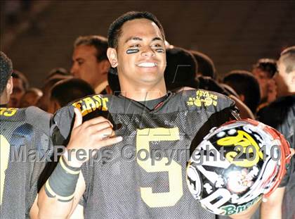 Thumbnail 1 in 605 All-Star Football Classic (East vs. West) photogallery.