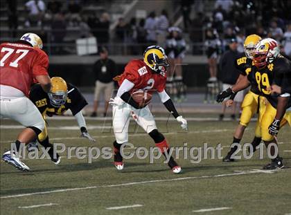 Thumbnail 1 in 605 All-Star Football Classic (East vs. West) photogallery.