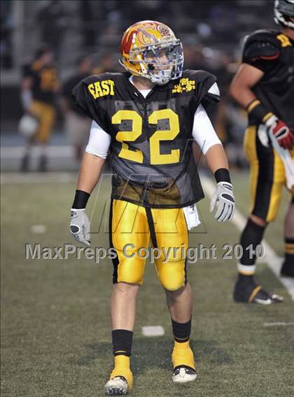 Thumbnail 1 in 605 All-Star Football Classic (East vs. West) photogallery.