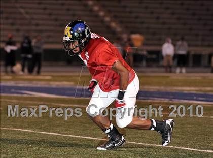 Thumbnail 1 in 605 All-Star Football Classic (East vs. West) photogallery.