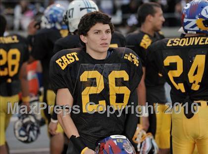 Thumbnail 2 in 605 All-Star Football Classic (East vs. West) photogallery.