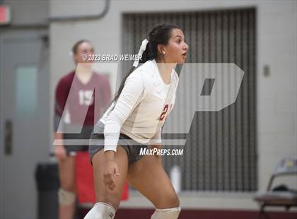 Thumbnail 3 in Central Catholic @ E.D. White photogallery.