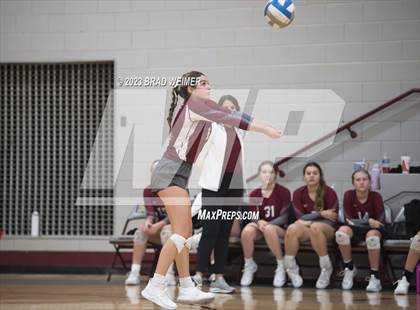 Thumbnail 3 in Central Catholic @ E.D. White photogallery.