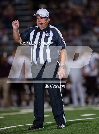 Thumbnail 3 in Rowlett vs Plano photogallery.
