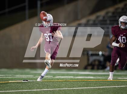 Thumbnail 3 in Rowlett vs Plano photogallery.