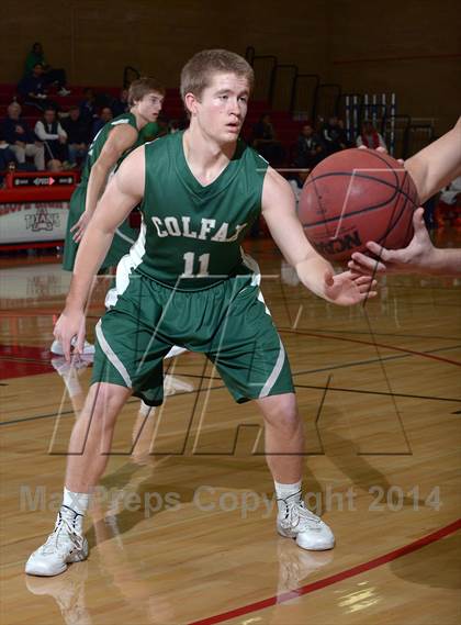 Thumbnail 3 in Cosumnes Oaks vs. Colfax (Common Good Classic) photogallery.
