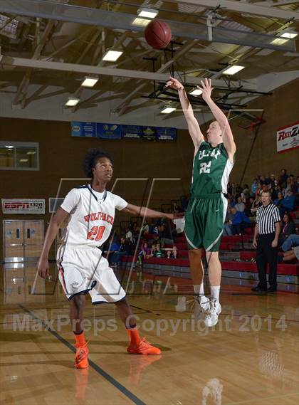Thumbnail 1 in Cosumnes Oaks vs. Colfax (Common Good Classic) photogallery.
