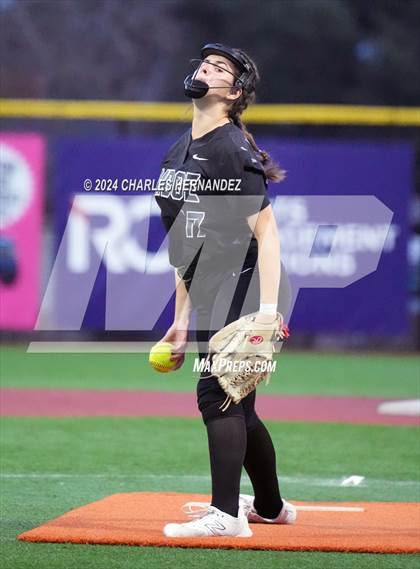 Thumbnail 2 in Rockwall vs. Vista Ridge (NFCA Leadoff Classic) photogallery.