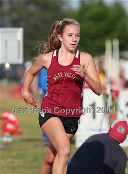Thumbnail 3 in CIF NS Masters Track & Field Championships (Girls 1600 meters) photogallery.