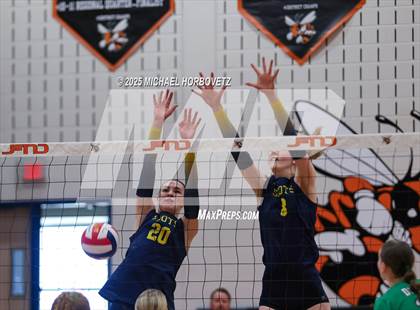 Thumbnail 1 in Southlake Carroll vs. Highland Park photogallery.