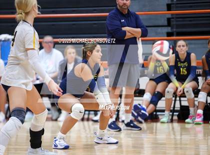 Thumbnail 2 in Southlake Carroll vs. Highland Park photogallery.